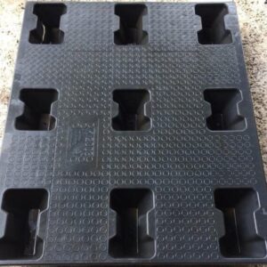 Pallet nhựa đen gù 1000X1200X145mm Đức Mỹ